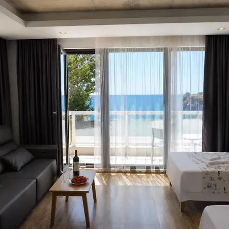 Hotel Tyulenovo 3* 图伦诺沃