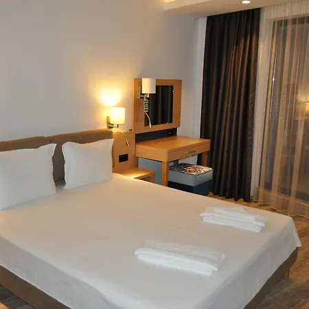 酒店 Hotel Tyulenovo 3*