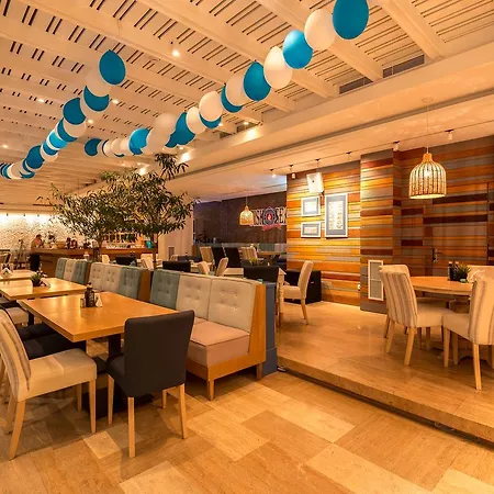 Hotel Tyulenovo 酒店 图伦诺沃